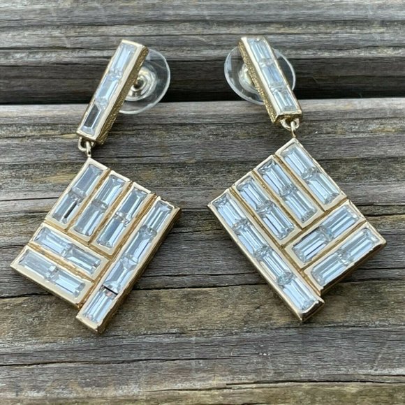 Nordstrom Jewelry - Nordstrom Women Earrings Gold Tone Crystal Accent Geometric Post Ear Jewelry New